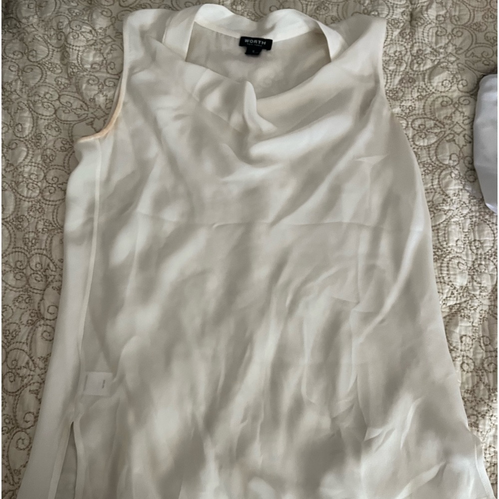 Worth New York women’s top